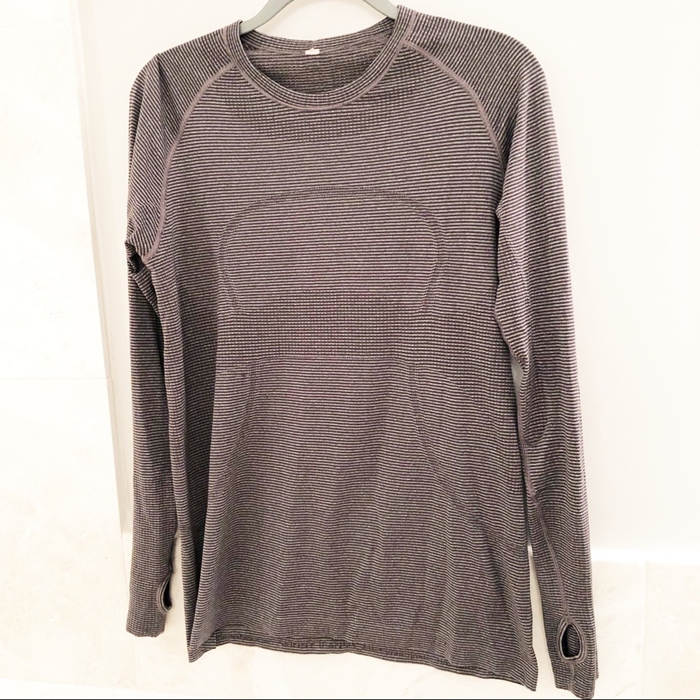 Lululemon women’s size 8-10 long sleeve crew